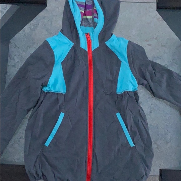 Ivivva zip up - Picture 2 of 4